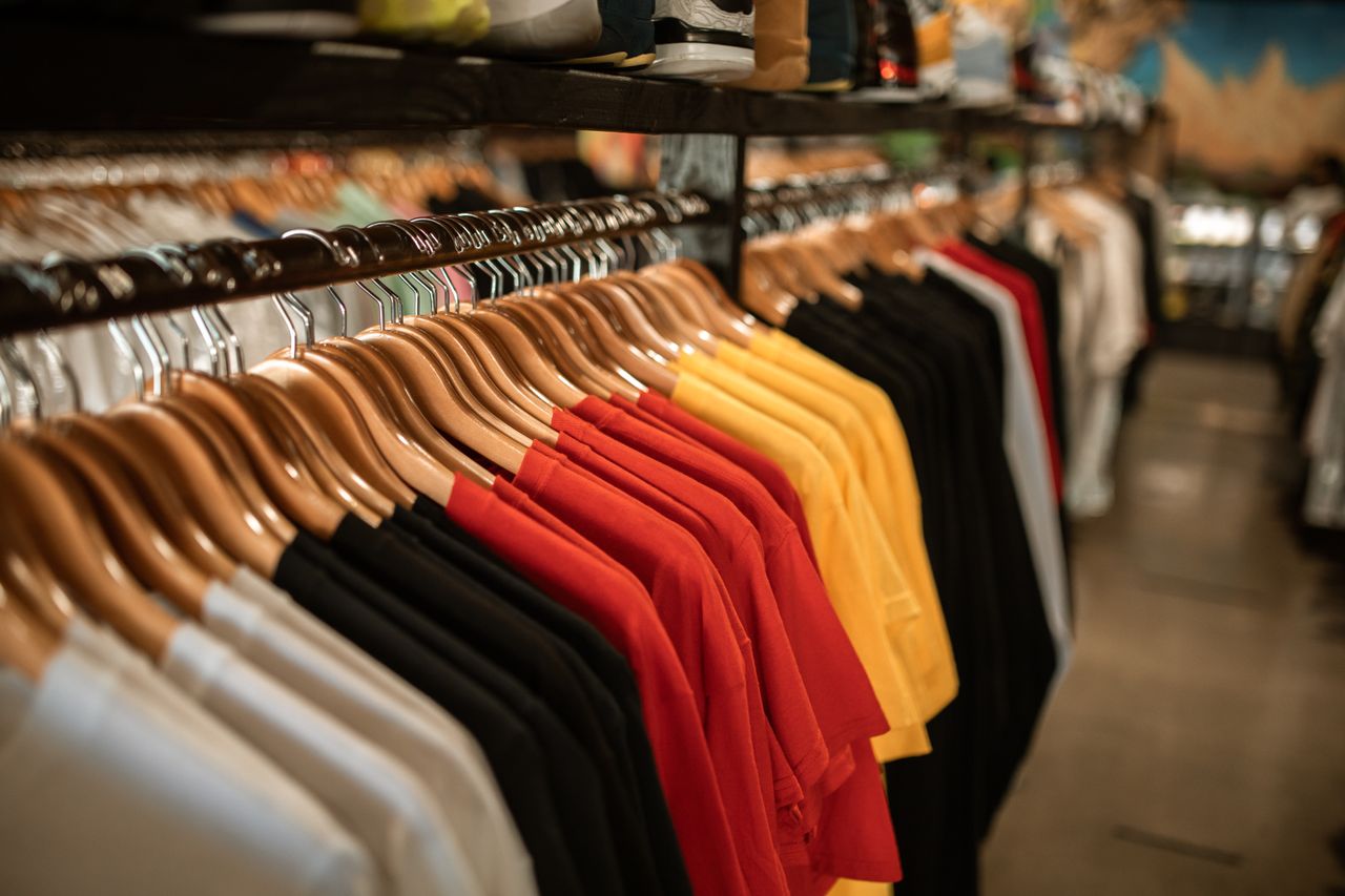 The Growing Demand for Custom Clothing in Corporate Events
