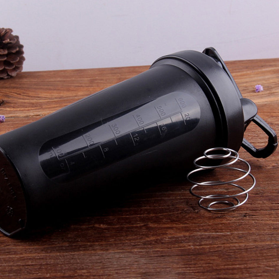 Multifunctional Protein Shaker Bottle – 600ML Leak-Proof Gym Cup with Hanging Ring