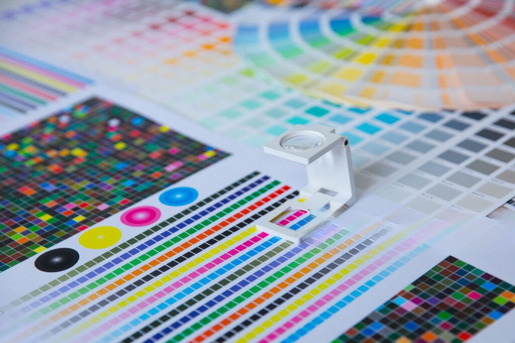 A thorough explanation of the differences between inkjet printing and silk screen printing