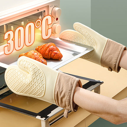 Anti-scald gloves, microwave oven gloves, thick silicone insulation gloves